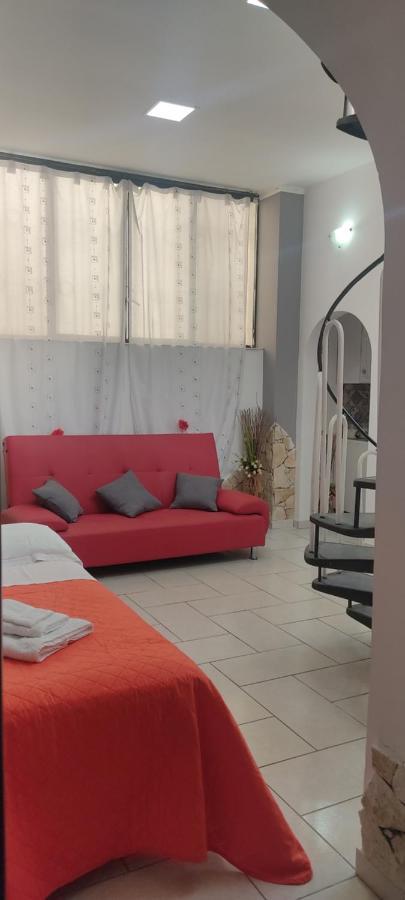 Estia Holidays Apartments - ตาออร์มินา ภายนอก รูปภาพ