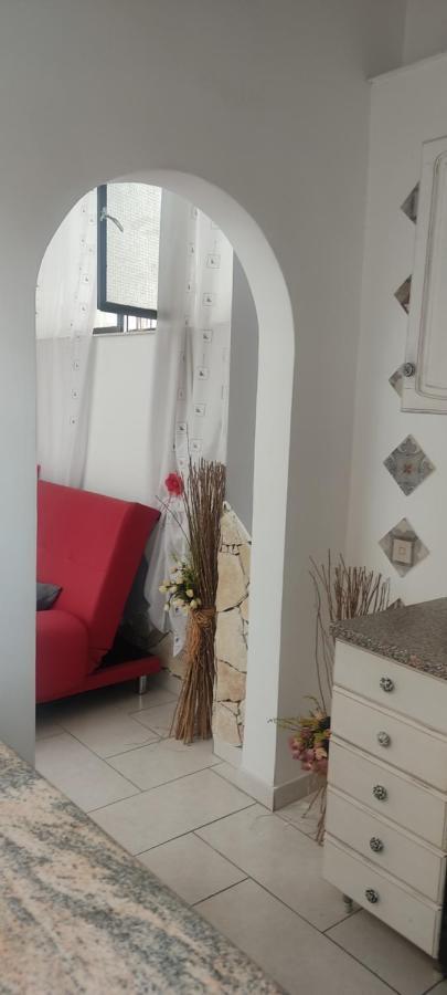 Estia Holidays Apartments - ตาออร์มินา ภายนอก รูปภาพ